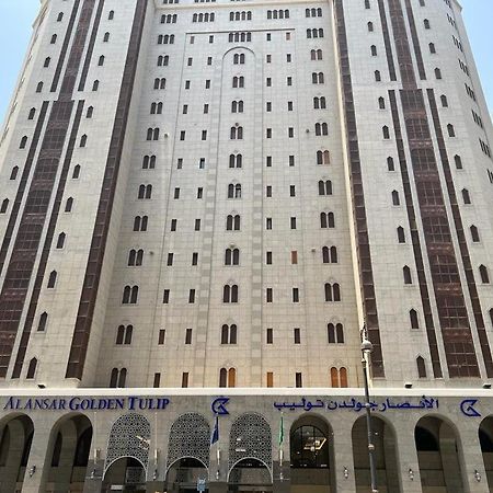 Al Ansar Golden Tulip Hotel Медина Екстериор снимка